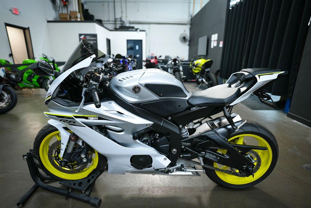 2017 Yamaha YZF-R6