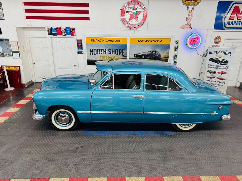 1949 Ford Custom