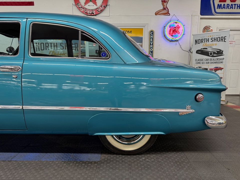 1949 Ford Custom