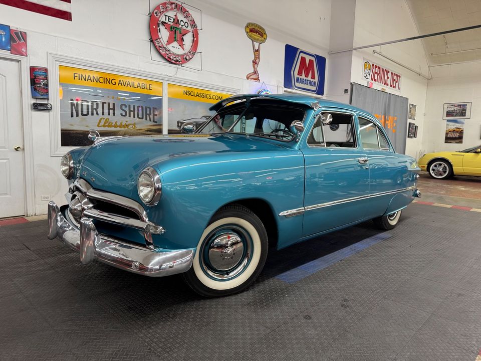 1949 Ford Custom