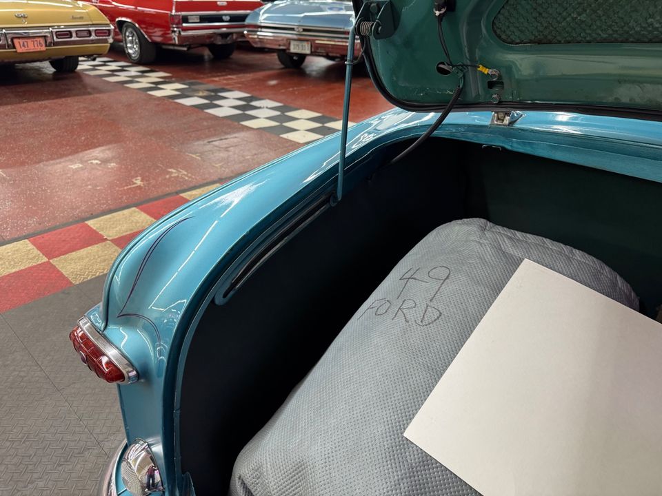1949 Ford Custom
