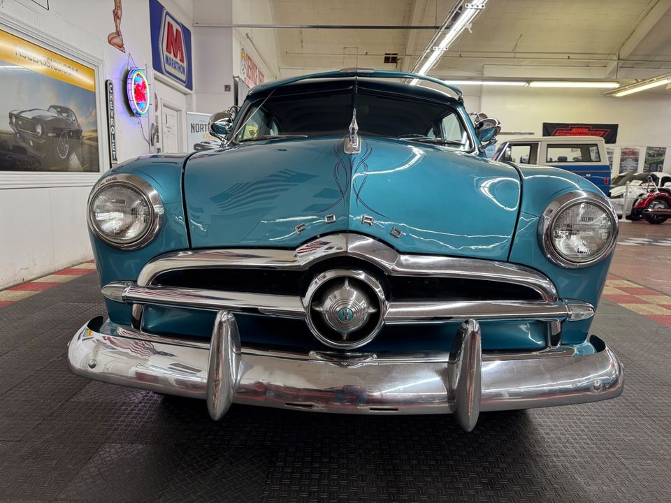 1949 Ford Custom
