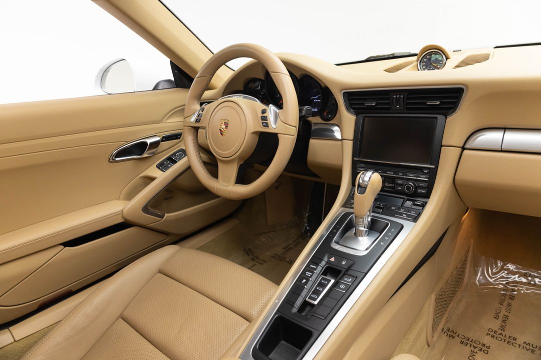 2014 Porsche 911 Carrera