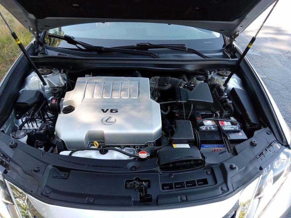 2016 Lexus ES