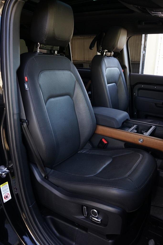 2023 Land Rover Defender 130