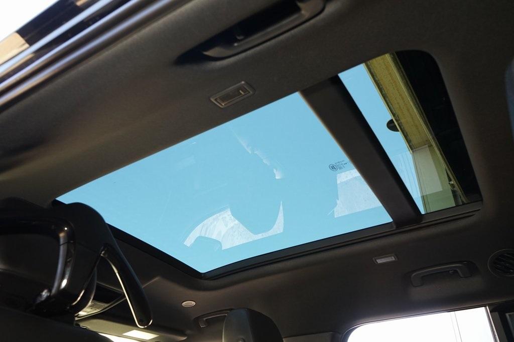 2023 Land Rover Defender 130