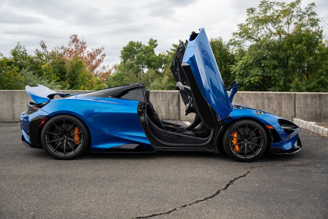 2022 McLaren 765LT Spider