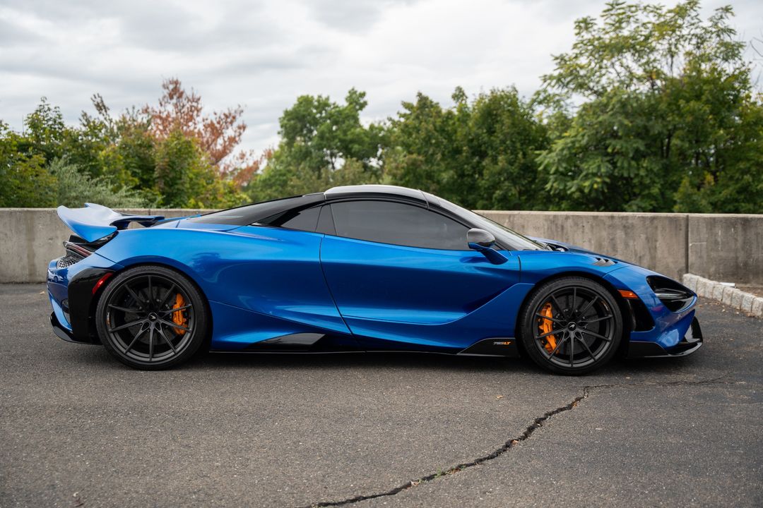 2022 McLaren 765LT Spider