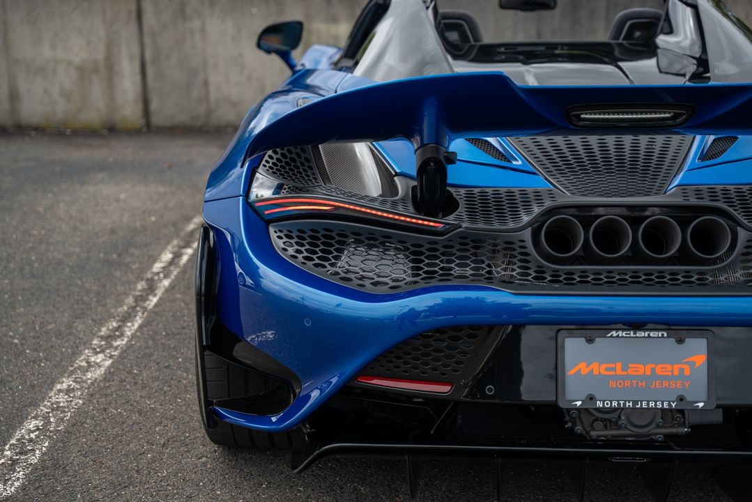 2022 McLaren 765LT Spider