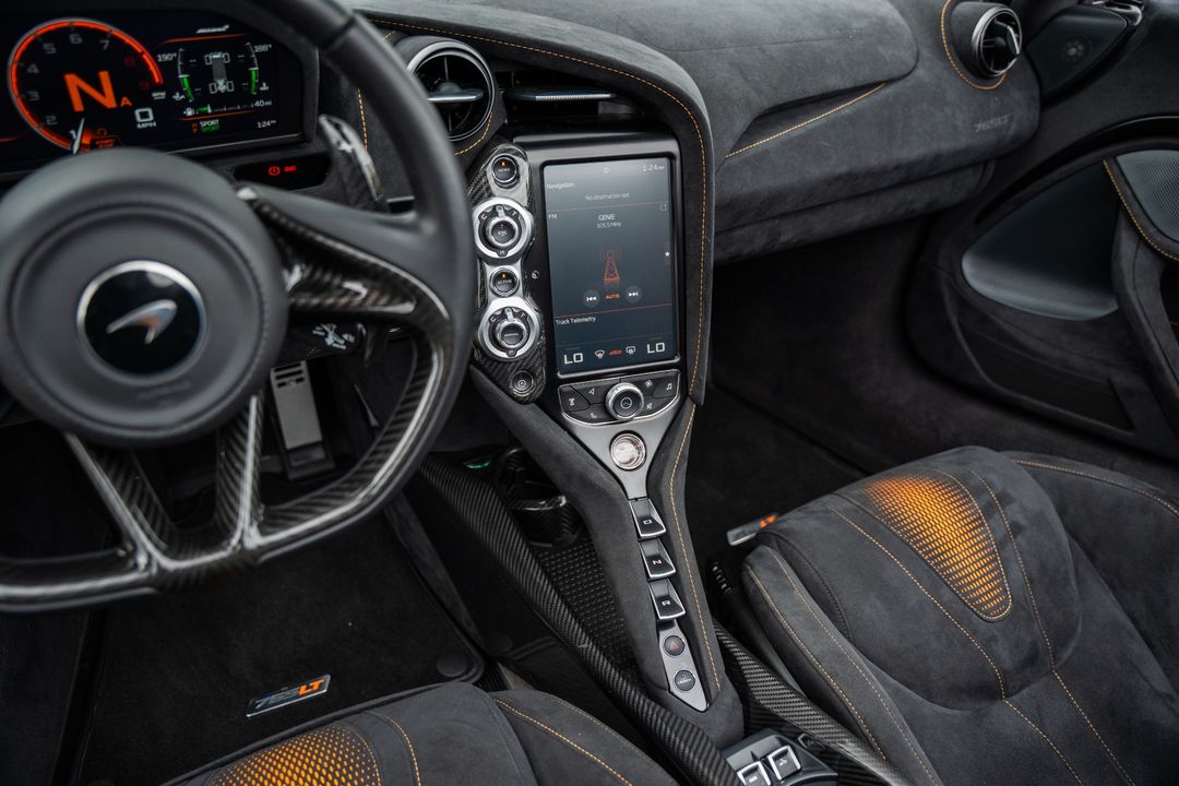 2022 McLaren 765LT Spider