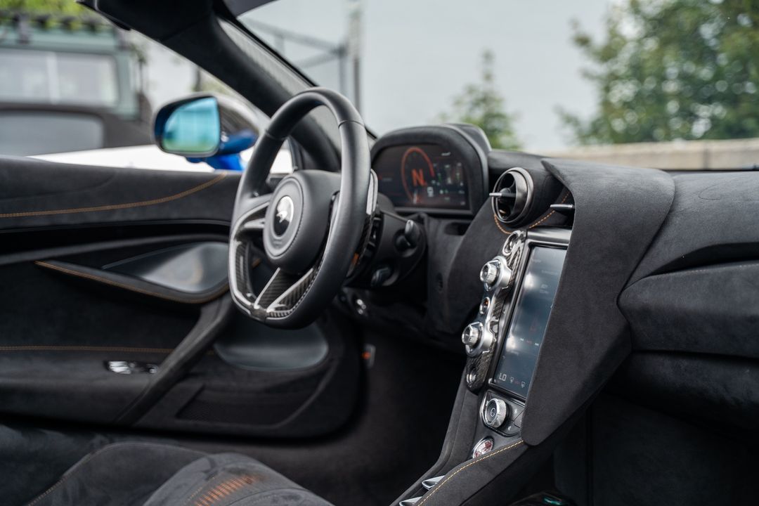 2022 McLaren 765LT Spider