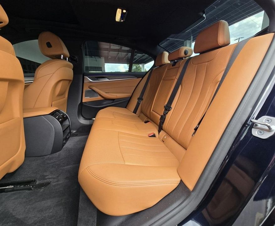 2022 BMW 5 Series