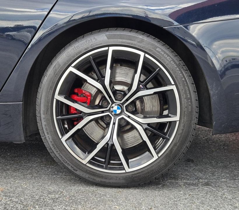 2022 BMW 5 Series