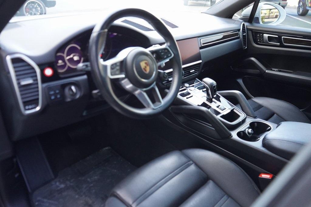 2022 Porsche Cayenne Coupe