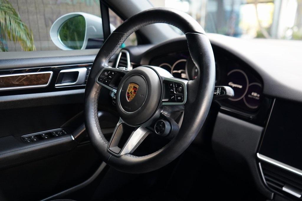 2022 Porsche Cayenne Coupe