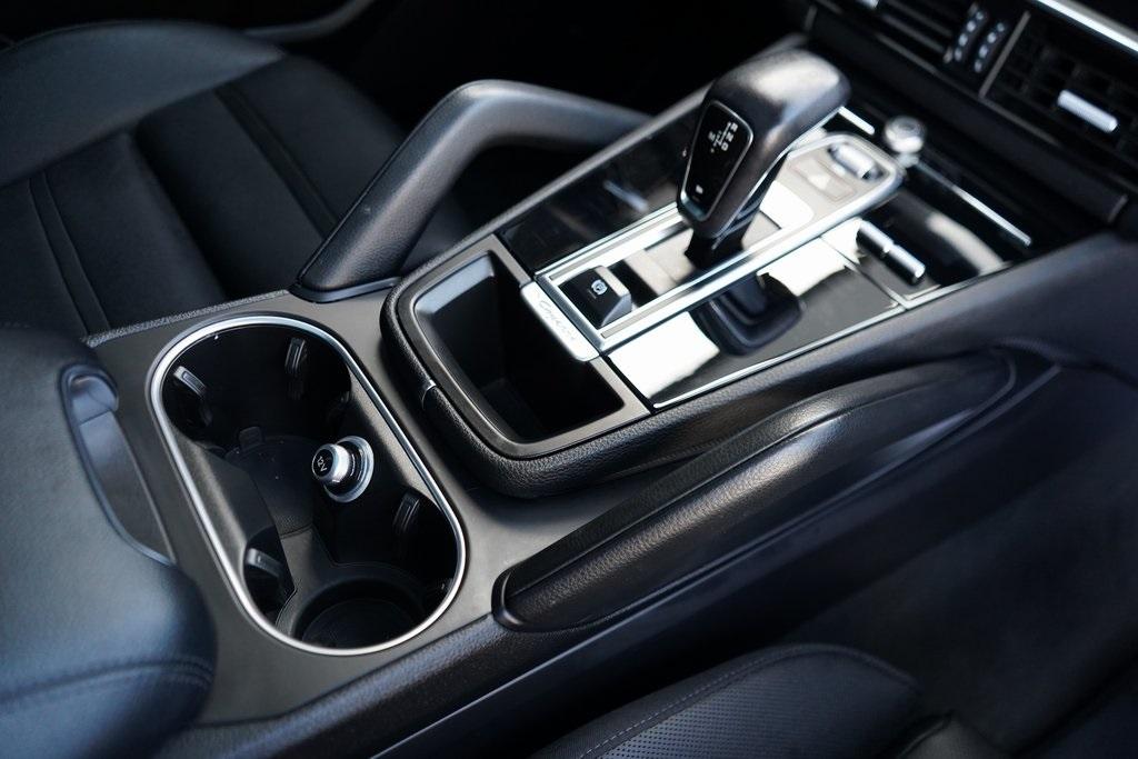 2022 Porsche Cayenne Coupe
