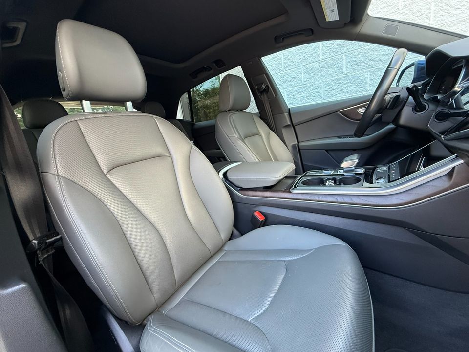 2020 Audi Q8
