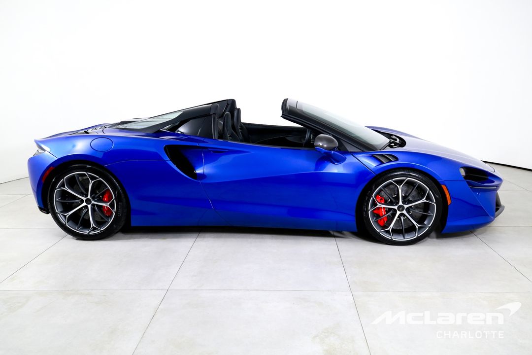 2025 McLaren Artura Spider