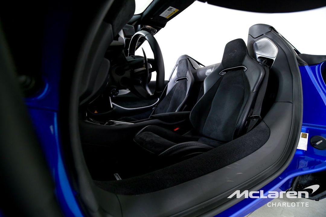 2025 McLaren Artura Spider