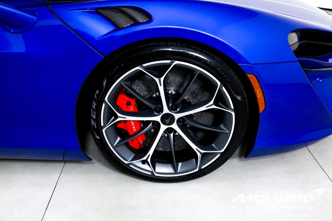 2025 McLaren Artura Spider