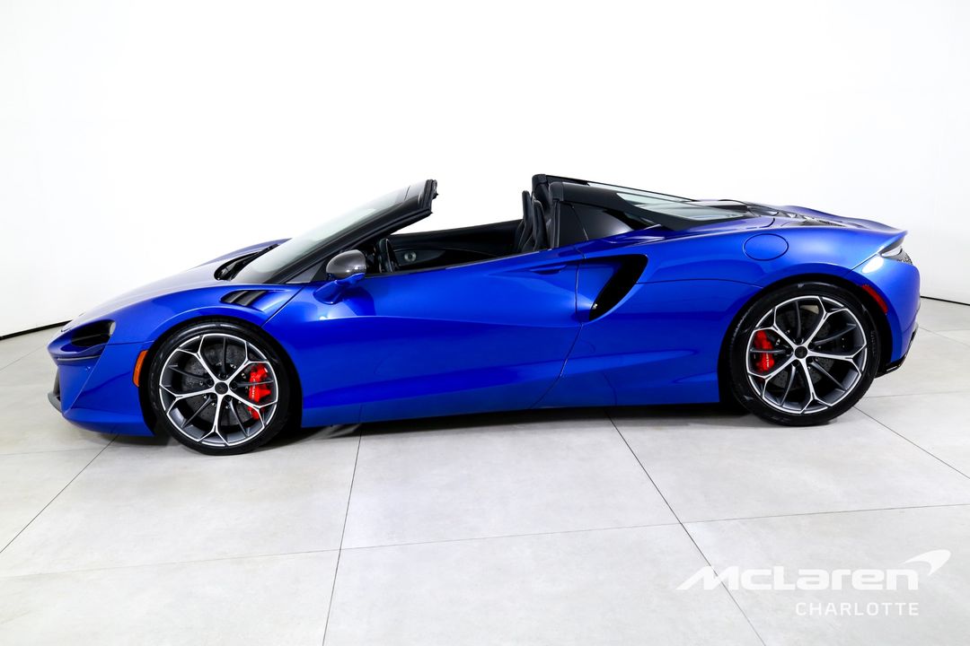 2025 McLaren Artura Spider