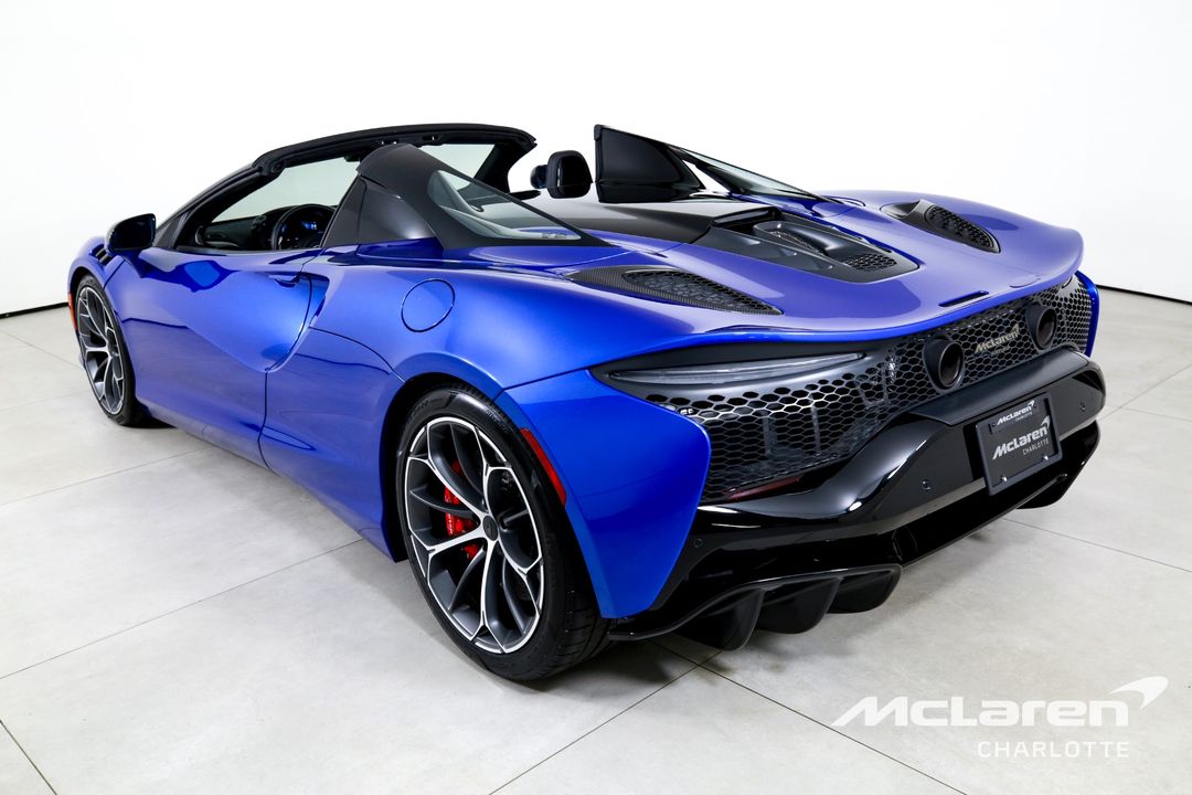 2025 McLaren Artura Spider