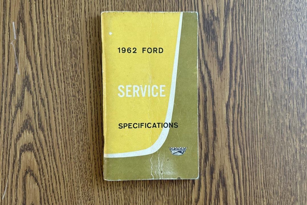 1962 Ford Thunderbird