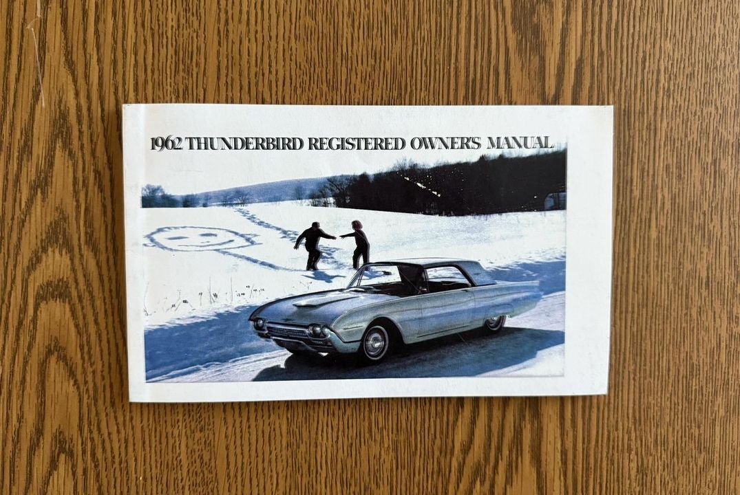 1962 Ford Thunderbird
