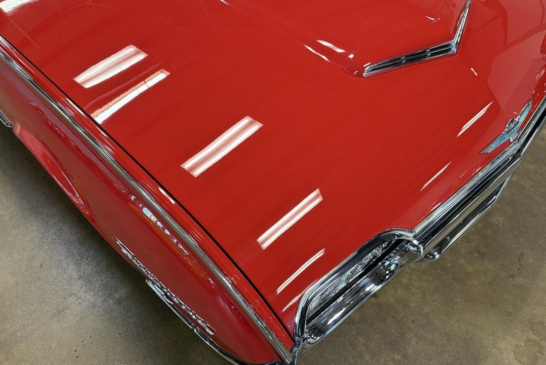 1962 Ford Thunderbird