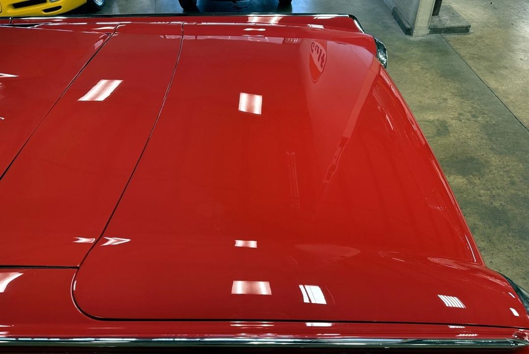 1962 Ford Thunderbird