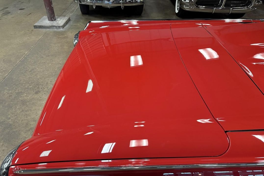 1962 Ford Thunderbird