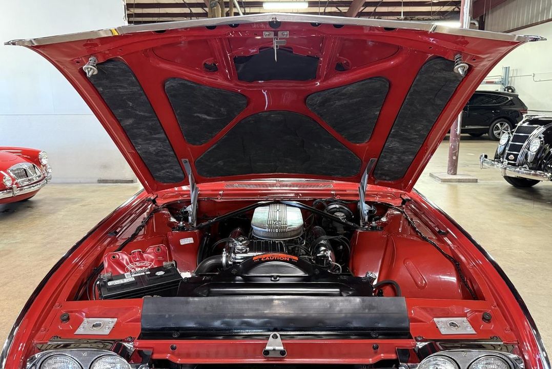1962 Ford Thunderbird