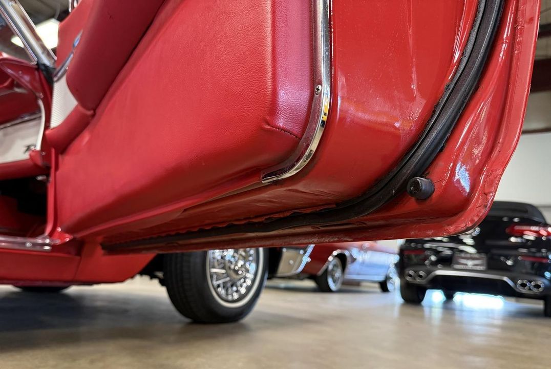 1962 Ford Thunderbird