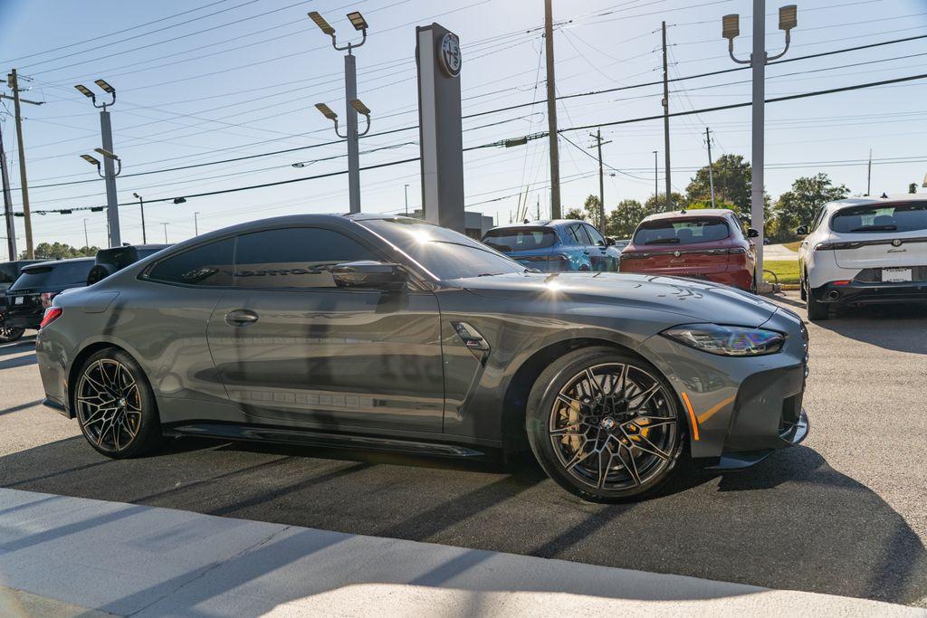 2023 BMW M4