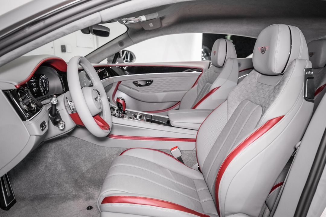 2025 Bentley Continental
