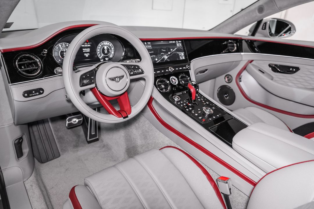2025 Bentley Continental