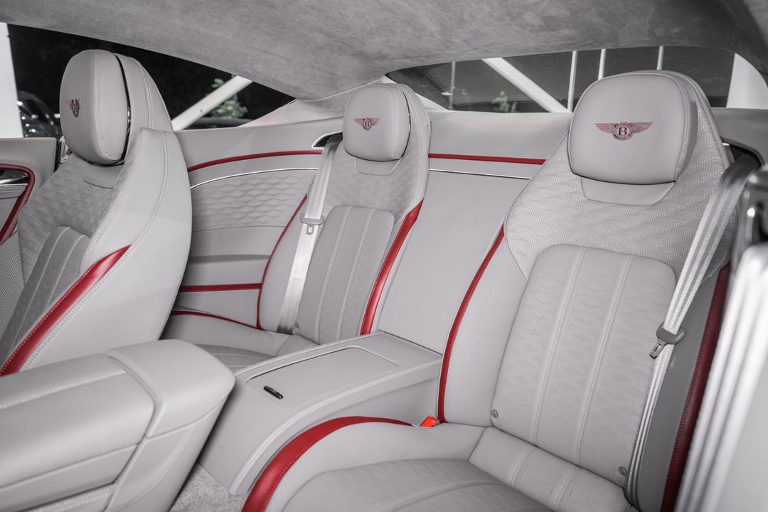 2025 Bentley Continental