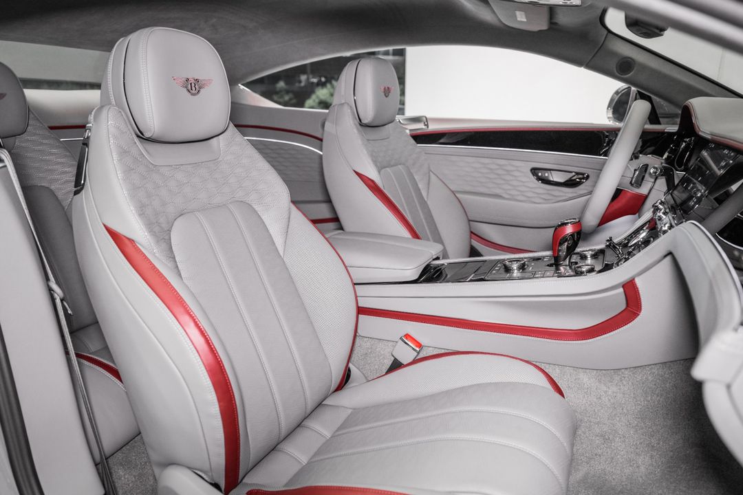 2025 Bentley Continental