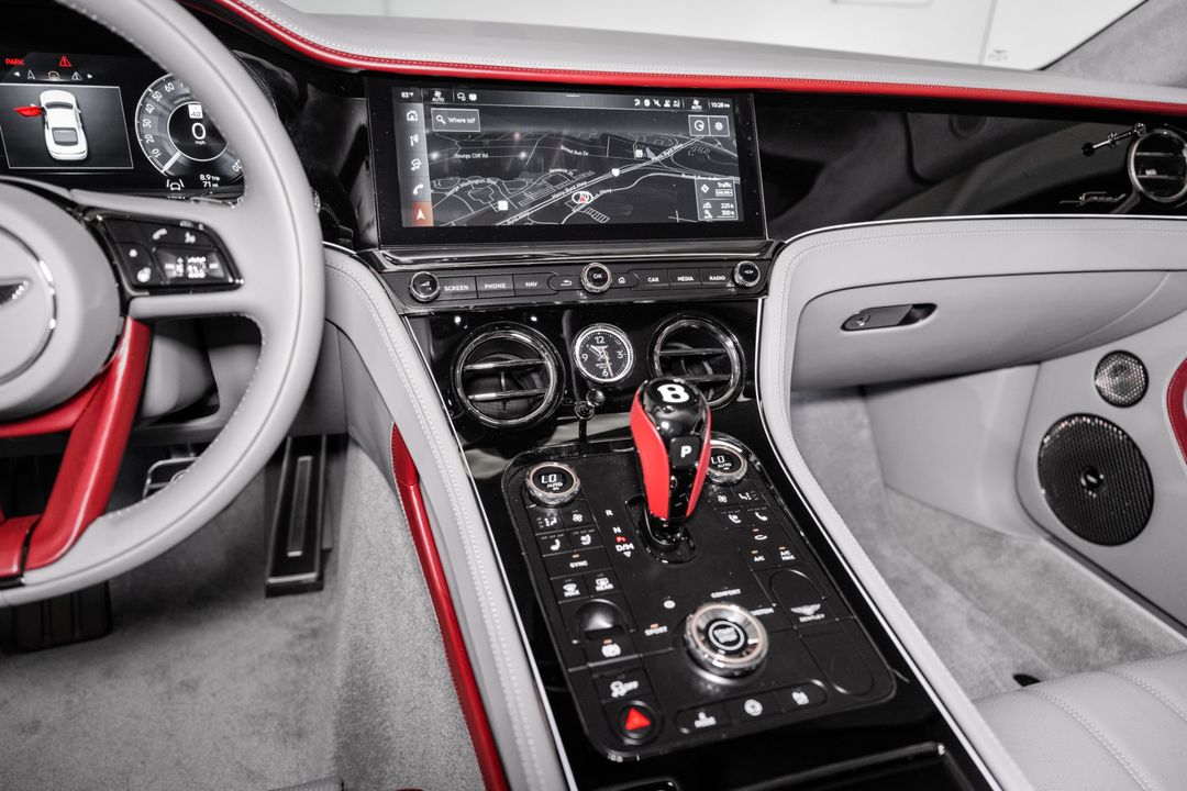 2025 Bentley Continental