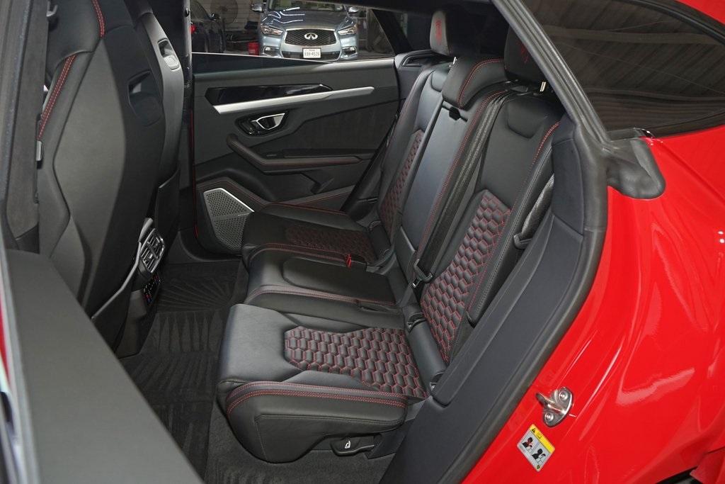 2020 Lamborghini Urus