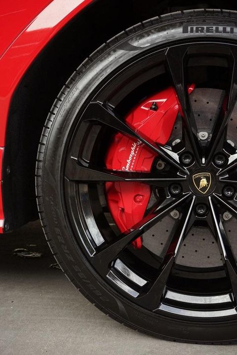 2020 Lamborghini Urus