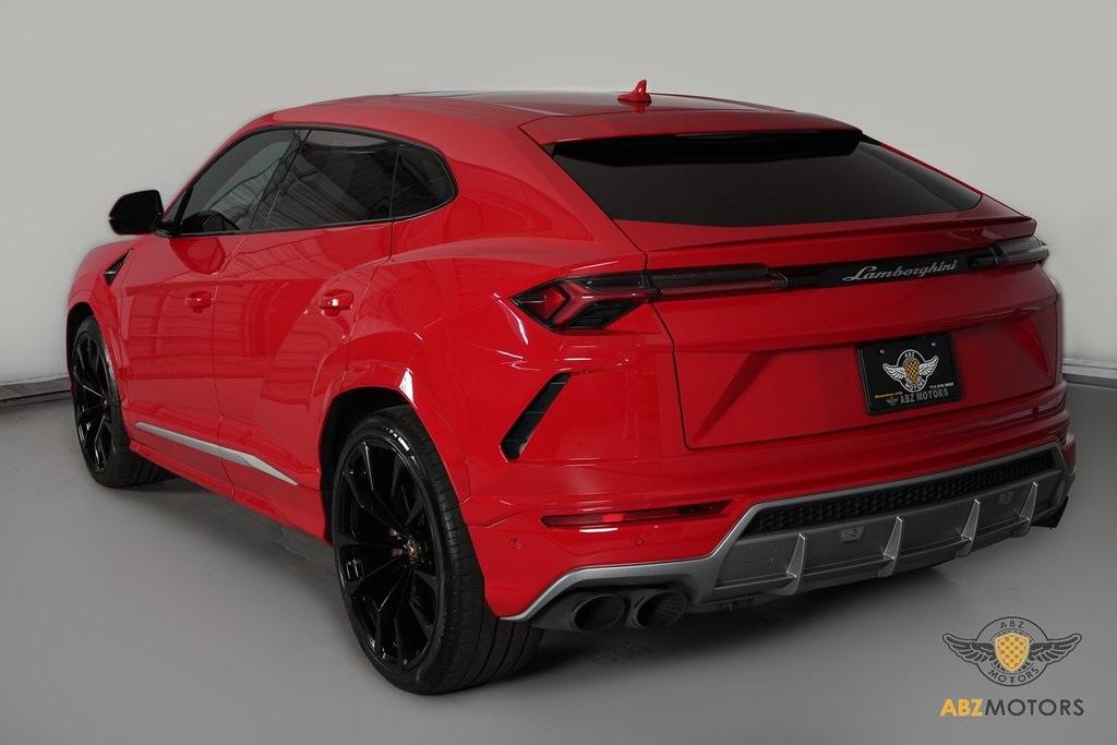 2020 Lamborghini Urus