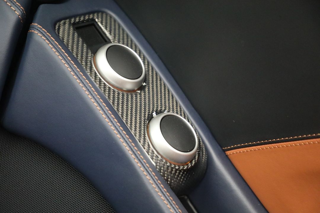 2013 McLaren MP4-12C Spider