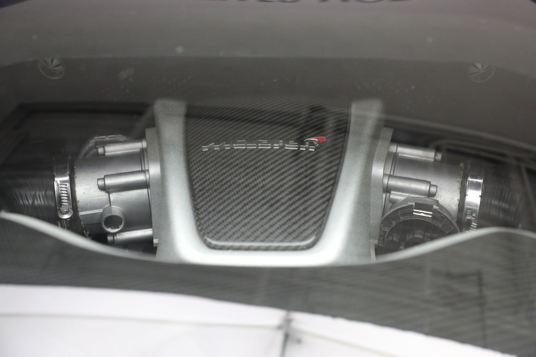 2013 McLaren MP4-12C Spider