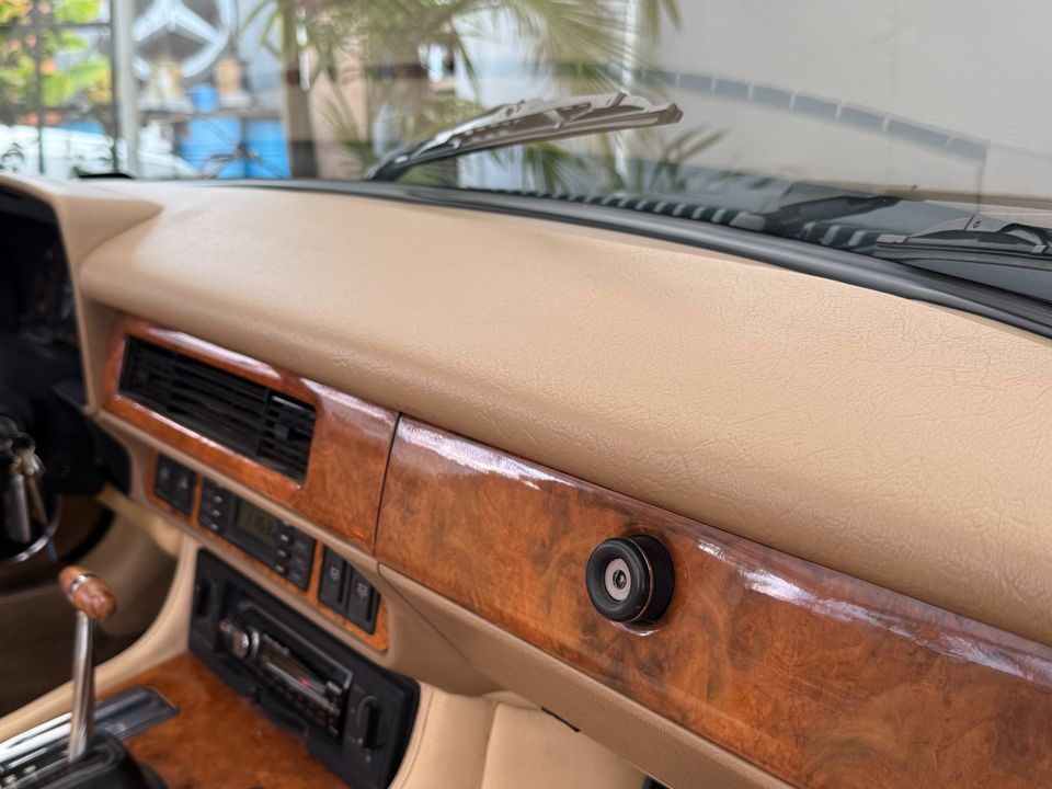 1992 Jaguar XJ-Series