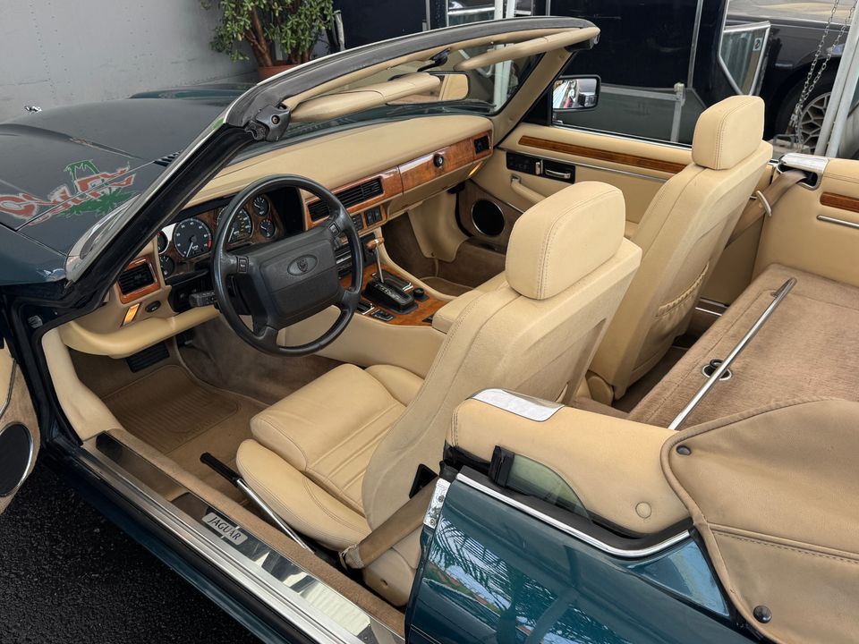 1992 Jaguar XJ-Series