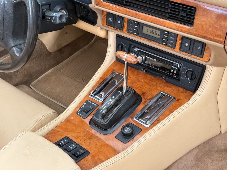1992 Jaguar XJ-Series