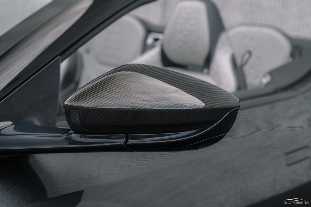 2020 Aston Martin DBS