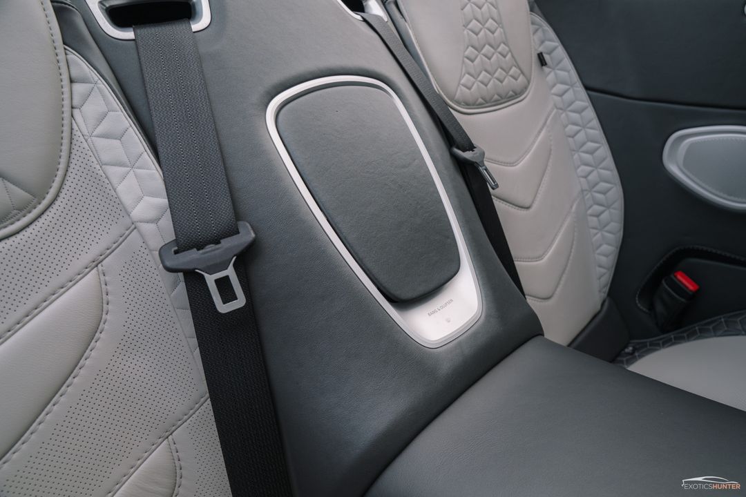 2020 Aston Martin DBS