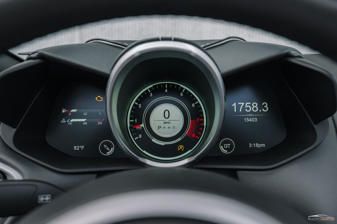 2020 Aston Martin DBS